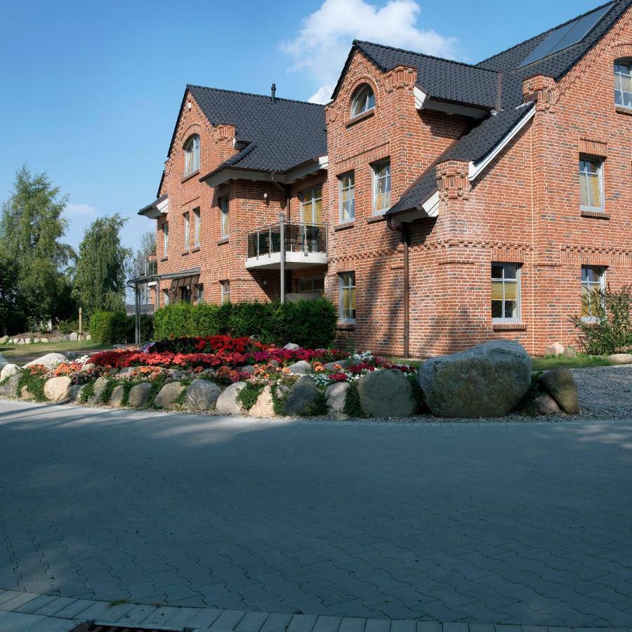 Ferienwohnungen Am Museumshof Fehmarn Exterior foto